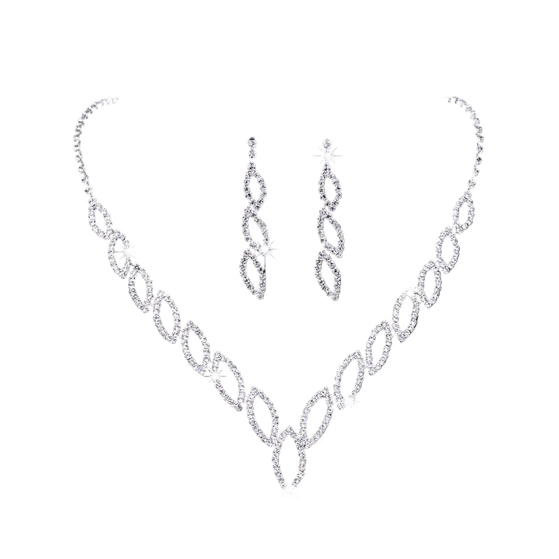 Classic kiss bridal necklace and earrings set