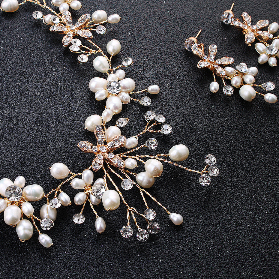 Elegant pearl necklace with matching earrings