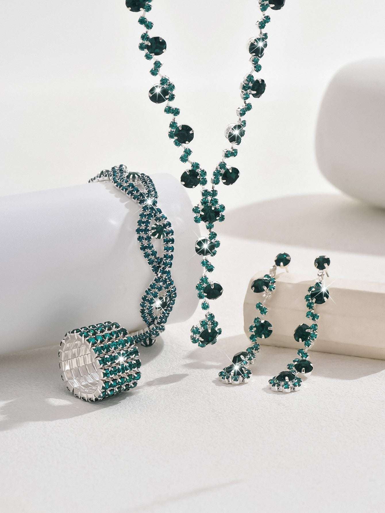 Elegant artificial crystal necklace and stud earrings for teens