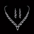 Romantic silver bridal jewelry set for weddings
