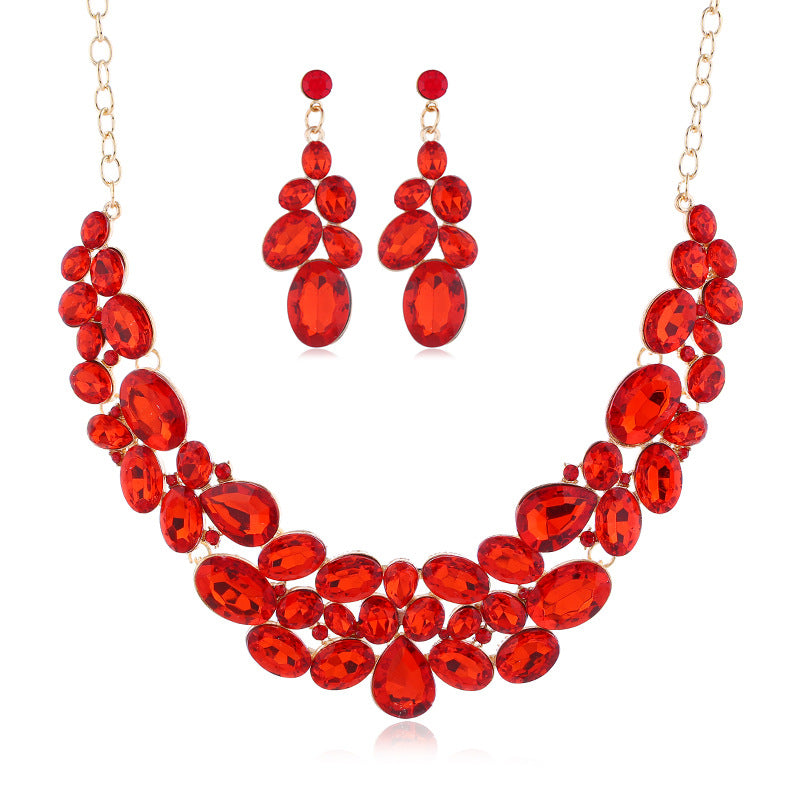 Alloy necklace and earrings set with flower design