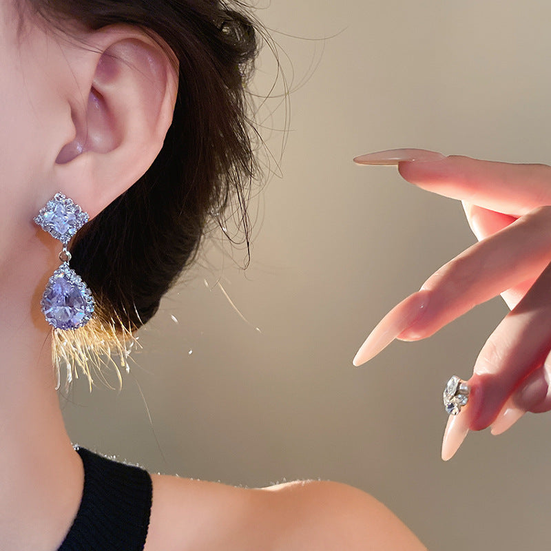 Silver clavicle chain necklace with zircon teardrop earrings